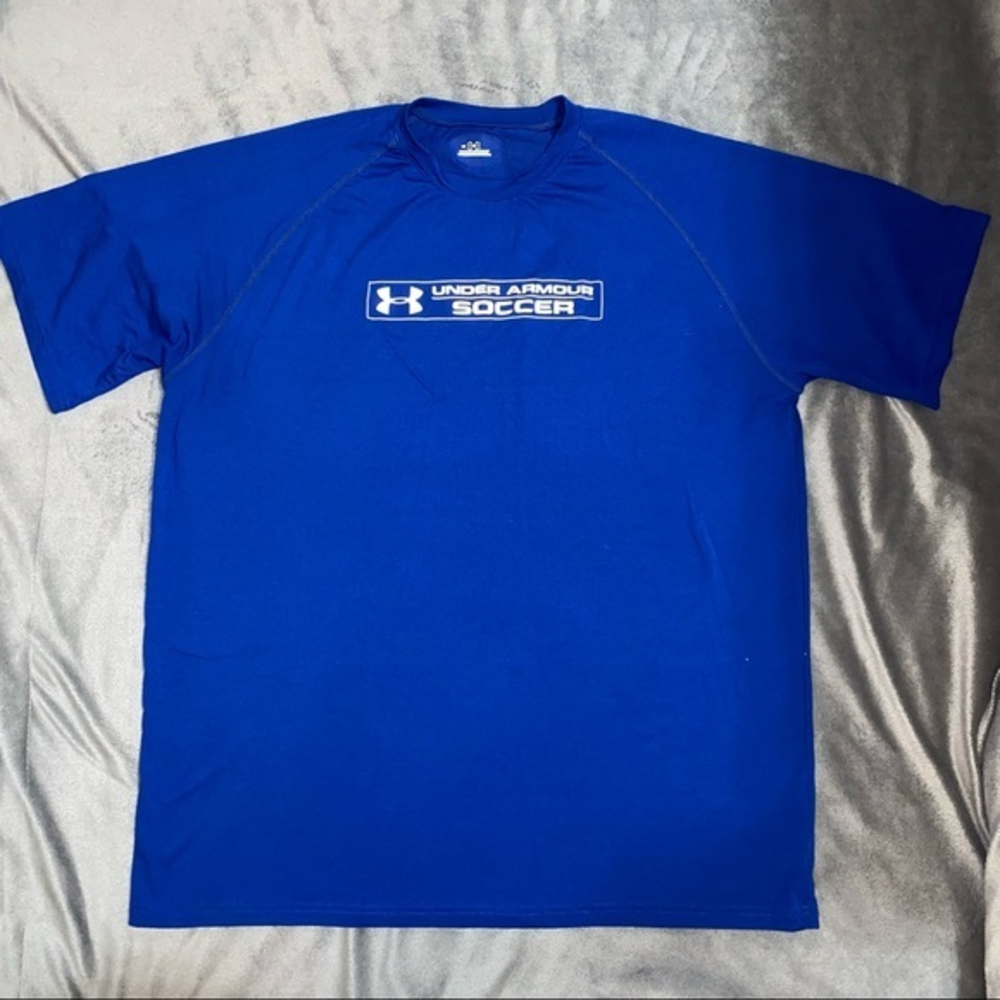 Under Armour‎ Mens soccer tee large